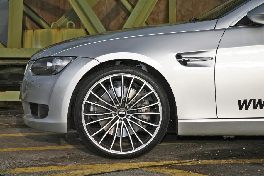 Детали экстерьера BMW 335i Convertible by ATT (E93) 2009 года  (фото 8 из 11)